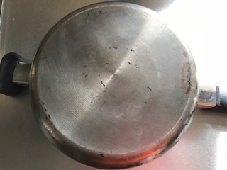 焦げが取れた鍋